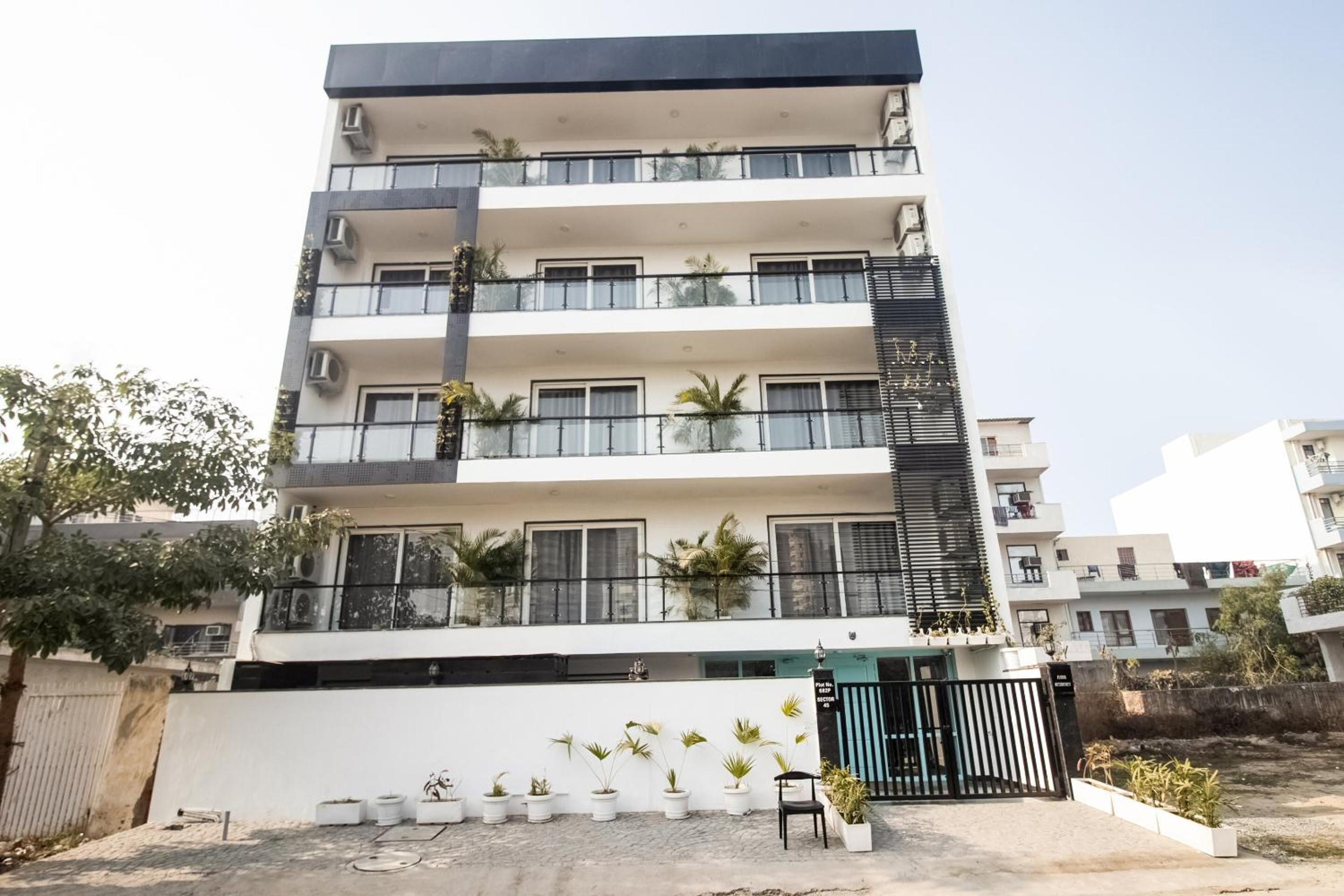 Hotel O Legend's residency
