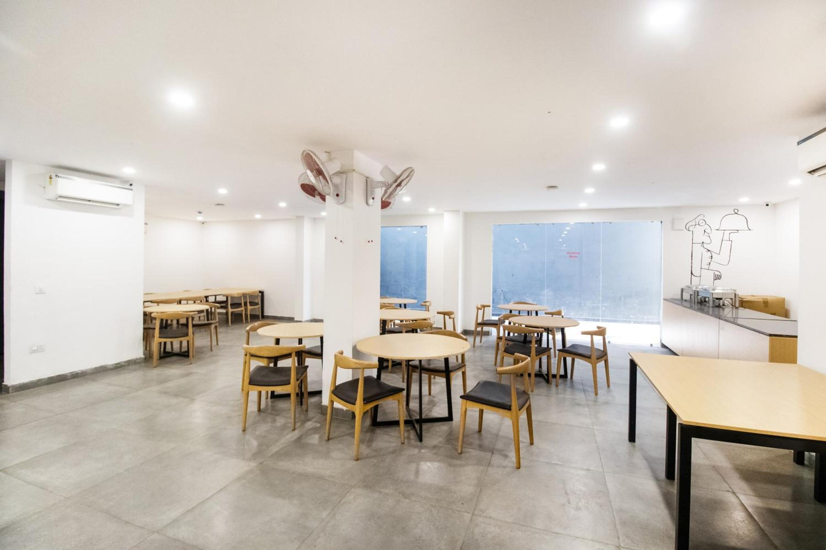 Hotel O Legend's residency