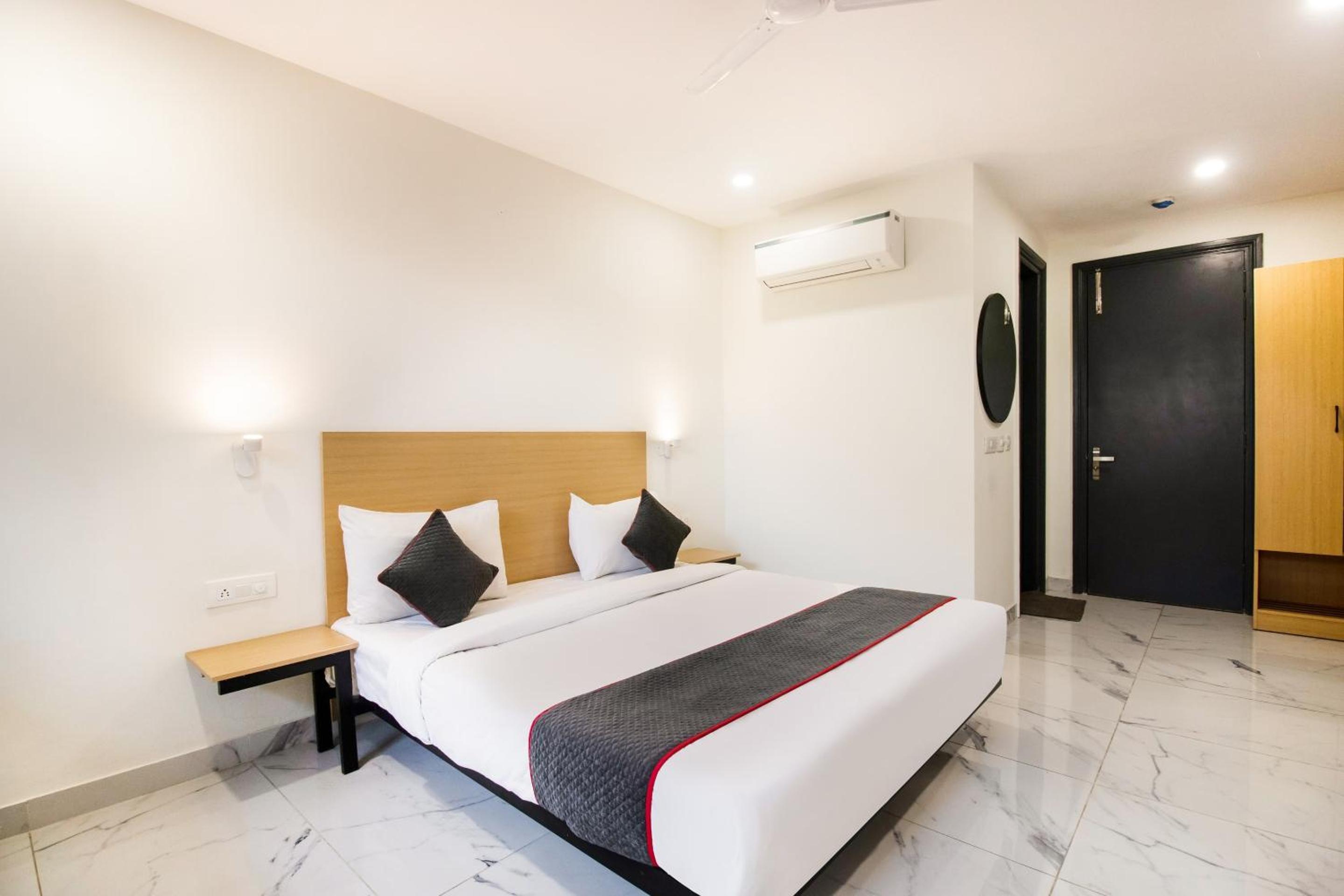 Hotel O Legend's residency