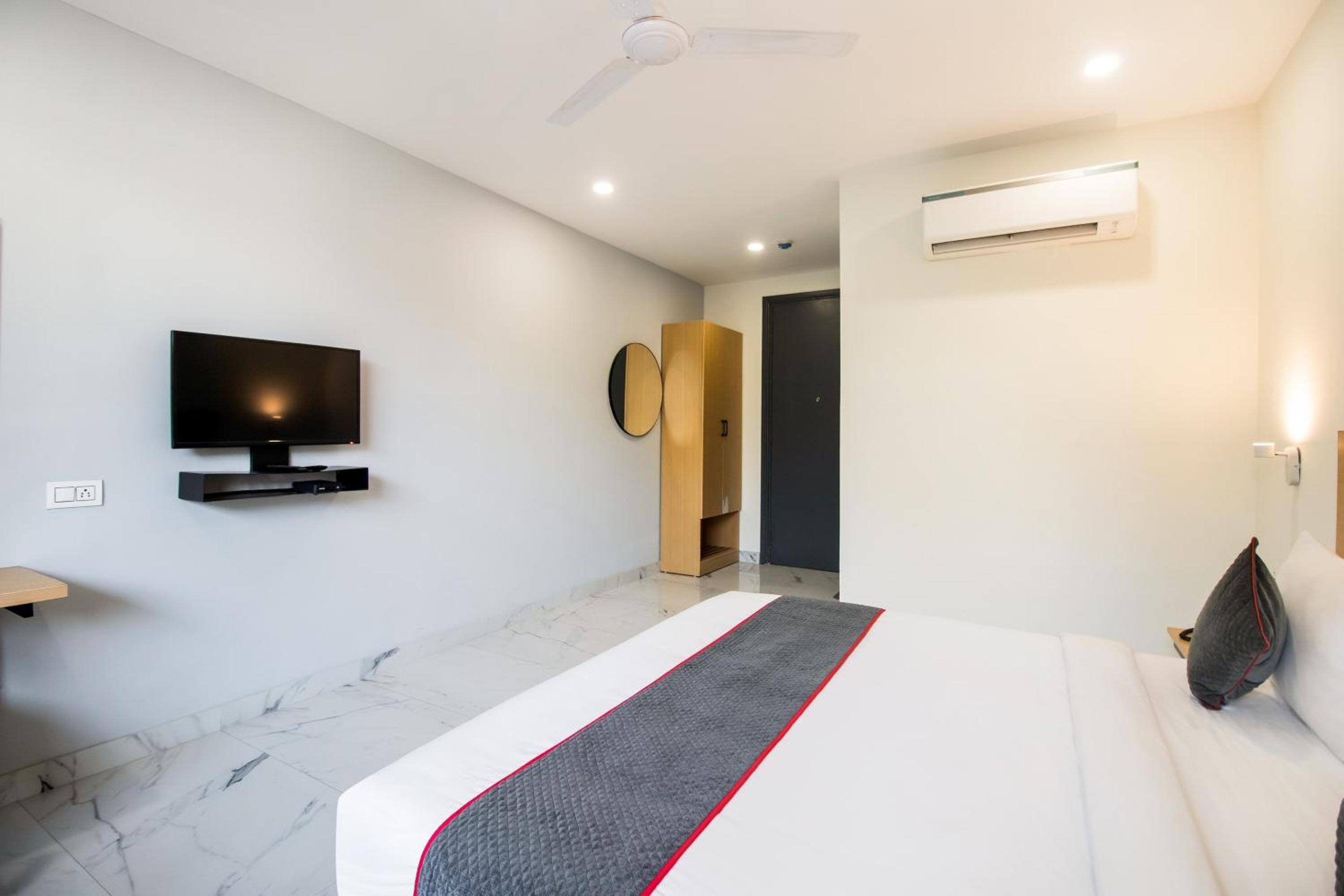 Hotel O Legend's residency