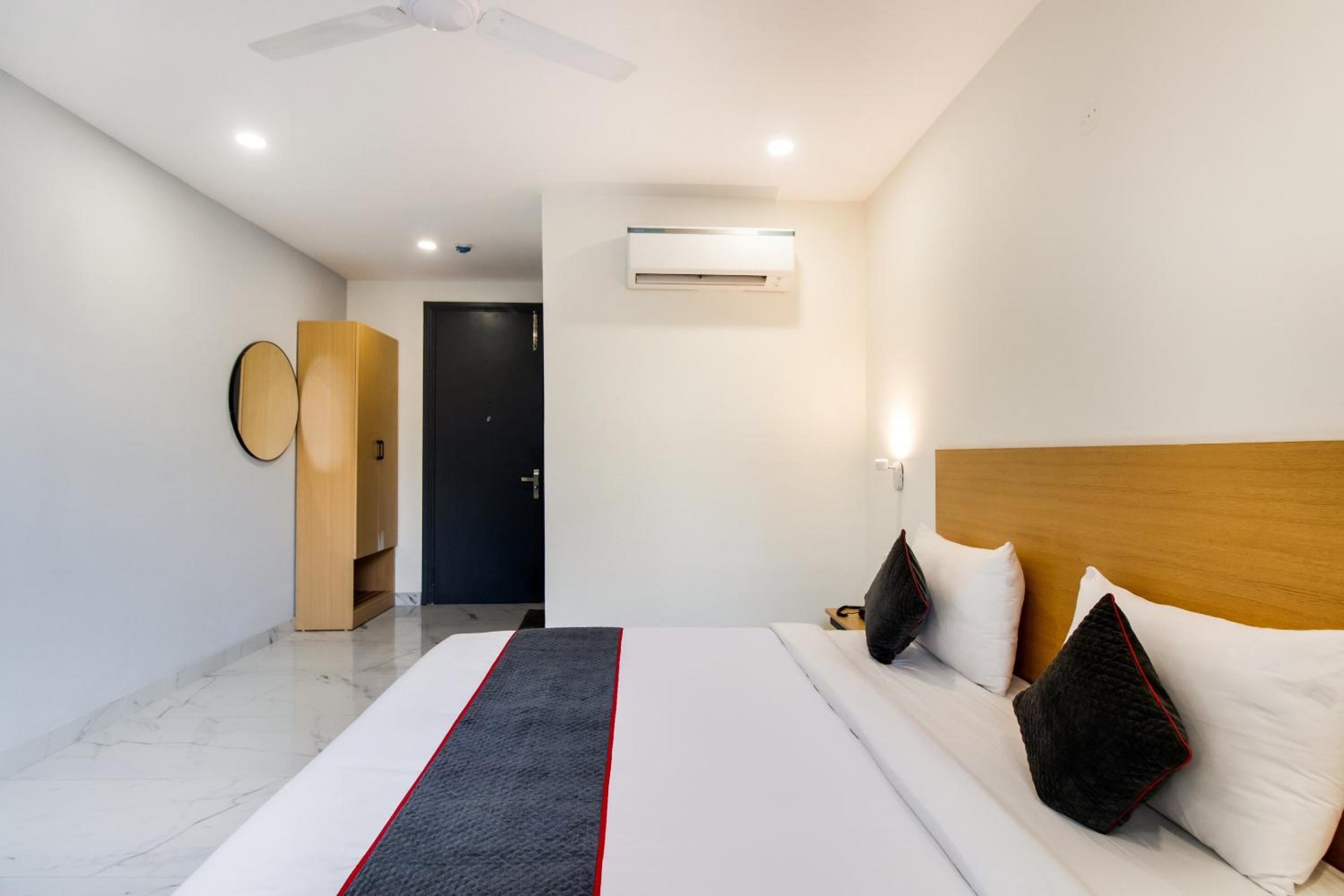 Hotel O Legend's residency