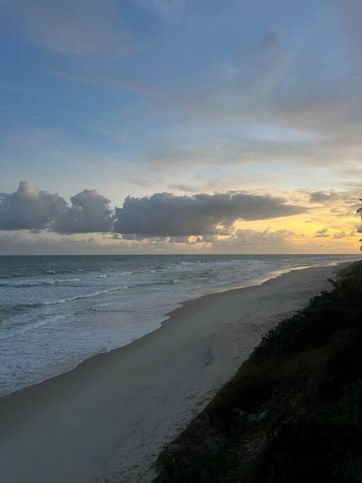 Casa Pé na Areia