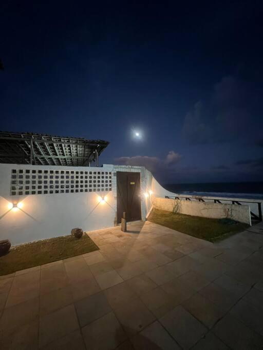 Casa Pé na Areia