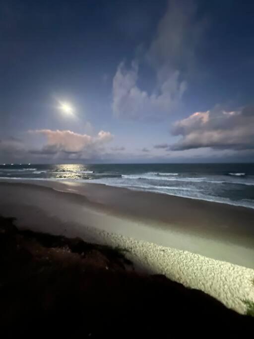 Casa Pé na Areia