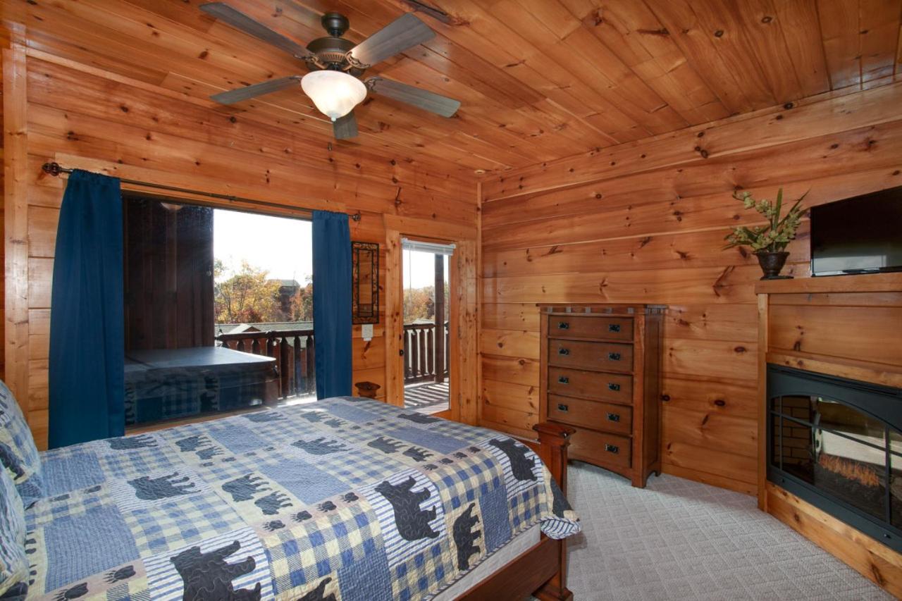Highland Haven w Hot Tub Grill Fireplace