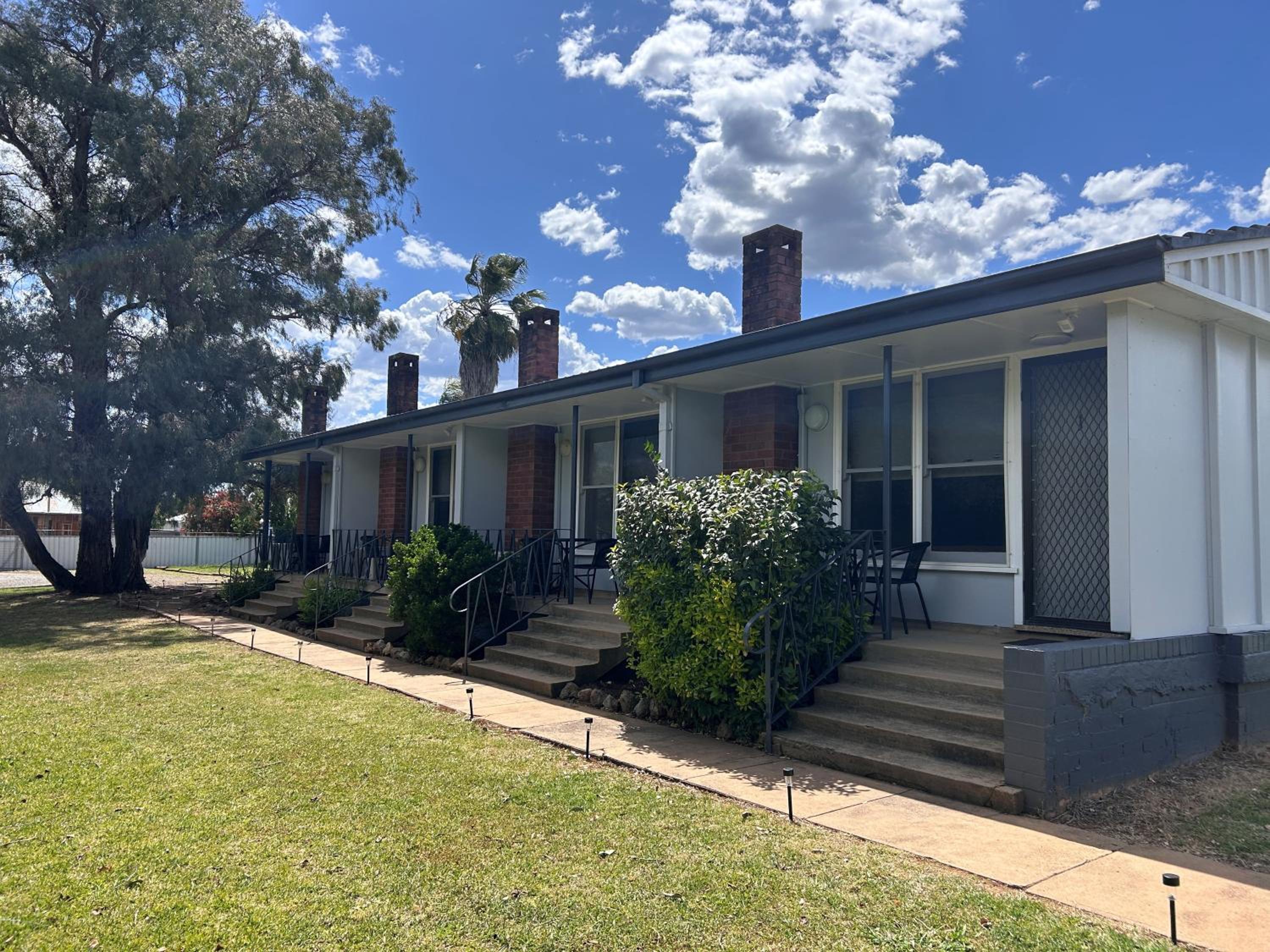 #4 Waddell Studio Apartment