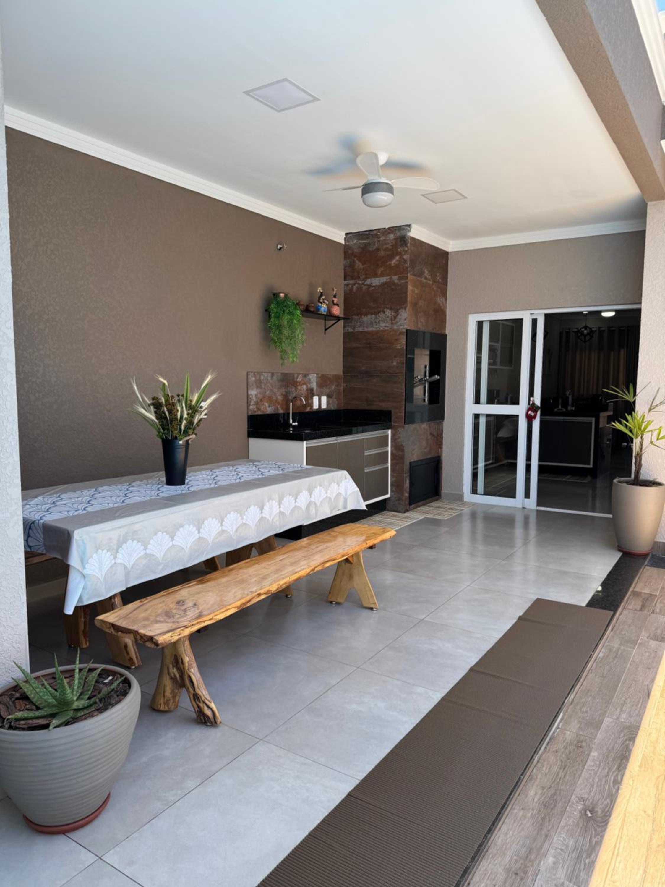 Casa familiar perto das Cataratas, Aeroporto e outras atrações turísticas