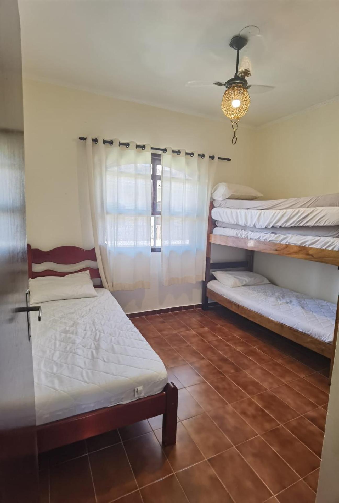 Apartamento 2 quartos e suíte na Praia de Maranduba, Ubatuba