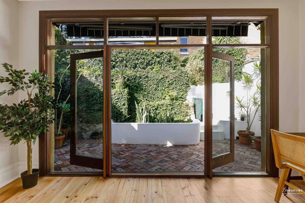 Luna Residence at Sydney Harbour