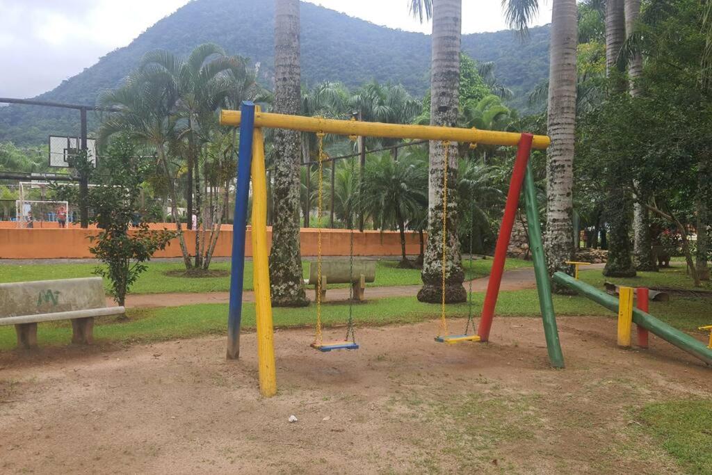 Casa na mococa fundos, ar-condicionado, condomínio