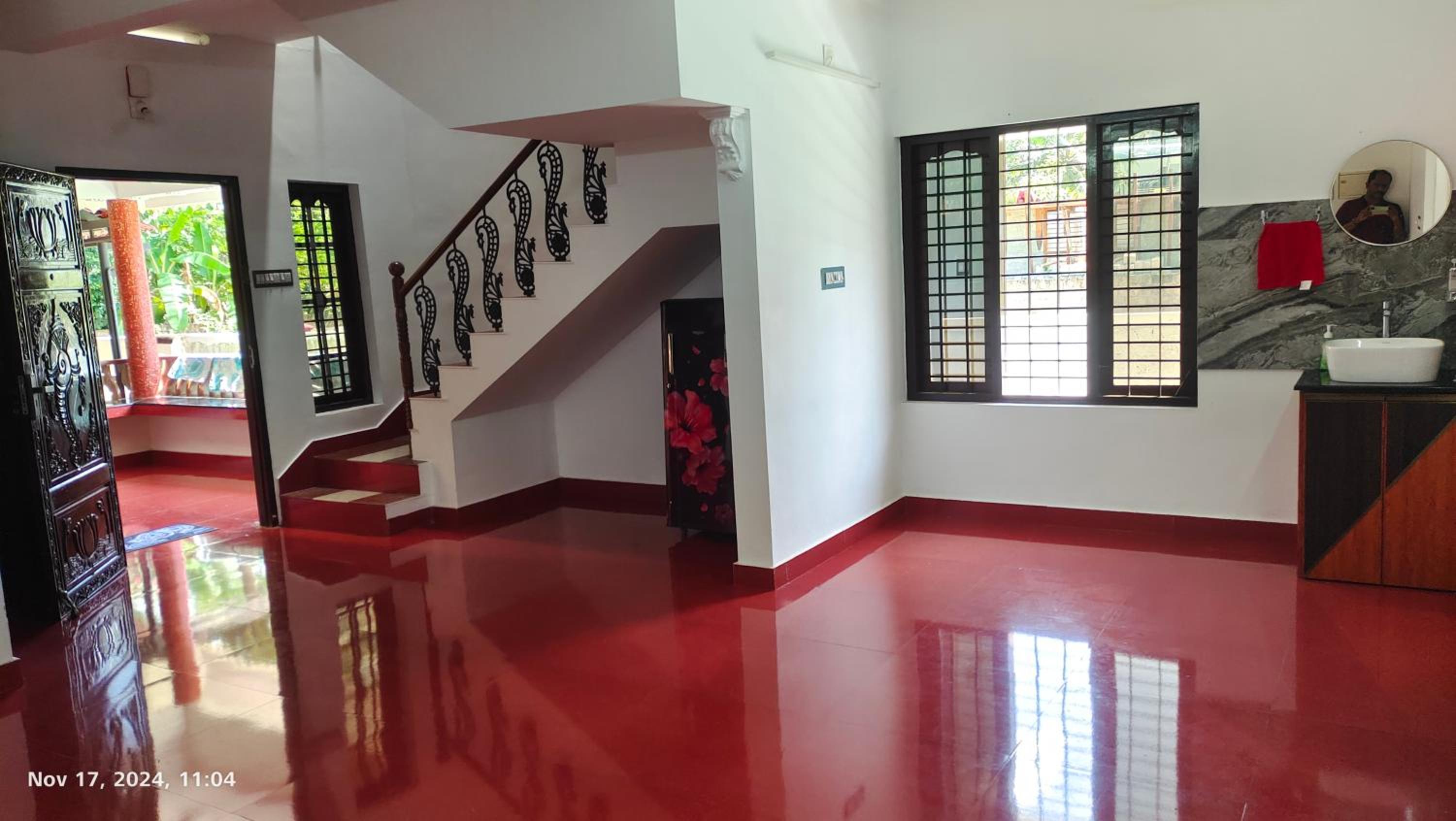3 BHK furnished spacious antique Villa at Vellayani