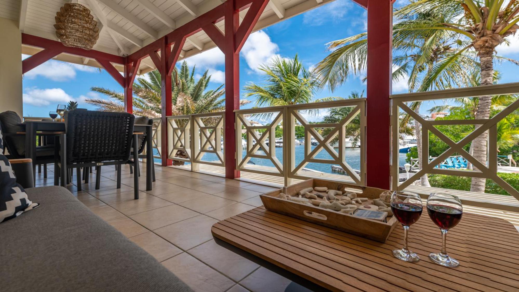 Tropical Treasure - Penthouse at the Spanish Water
