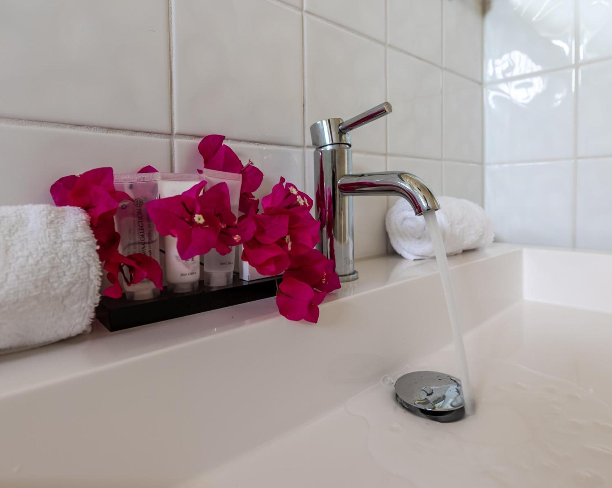 Tropical Treasure - Penthouse at the Spanish Water