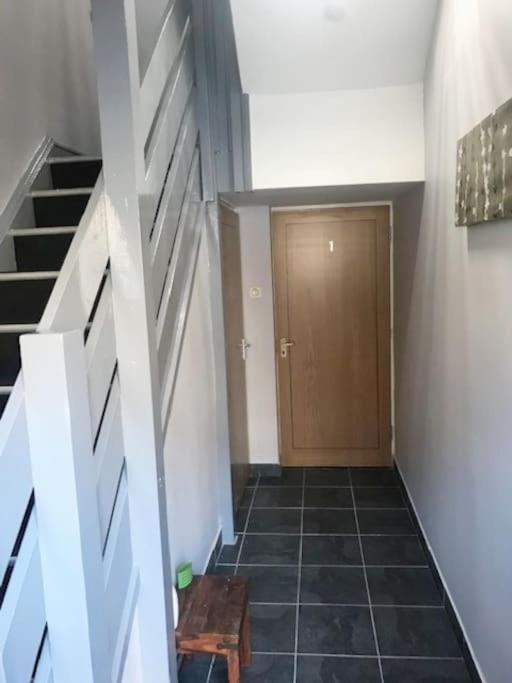 Spacious Property For Hols Base & Contractors Long or Short Stays C2C Western Lakes view 5