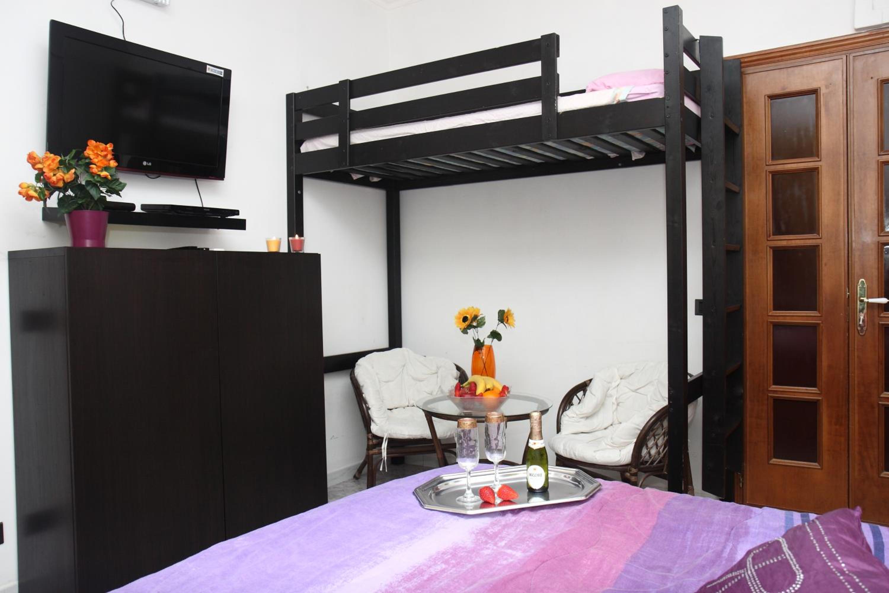Lungotevere Testaccio 6 Roma - Apartments