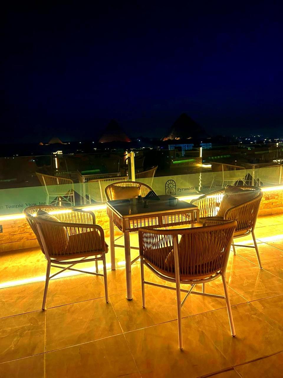 PyramidS GoLDeN TempLE HoTeL
