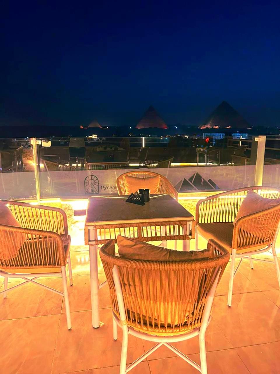 PyramidS GoLDeN TempLE HoTeL