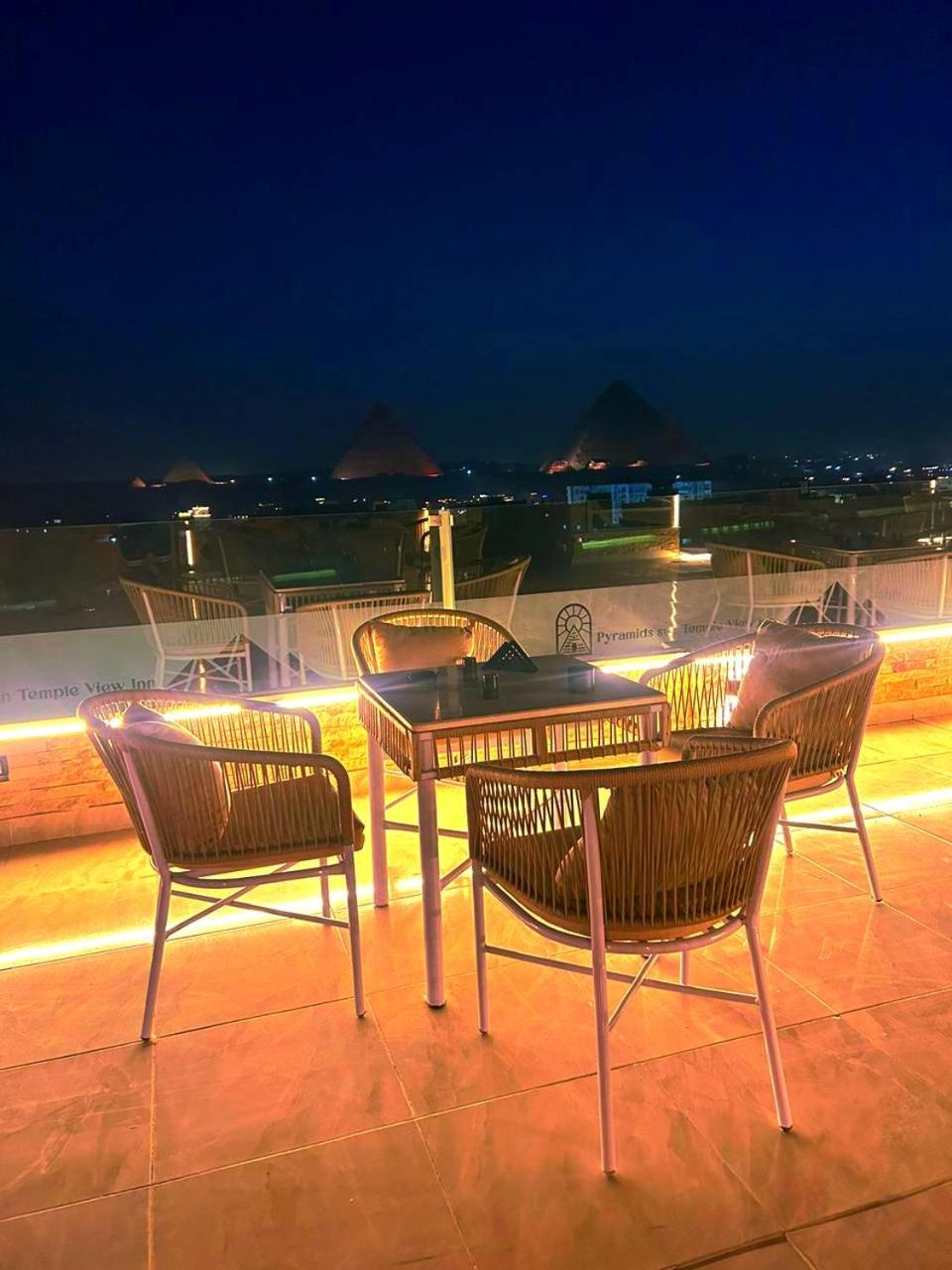 PyramidS GoLDeN TempLE HoTeL