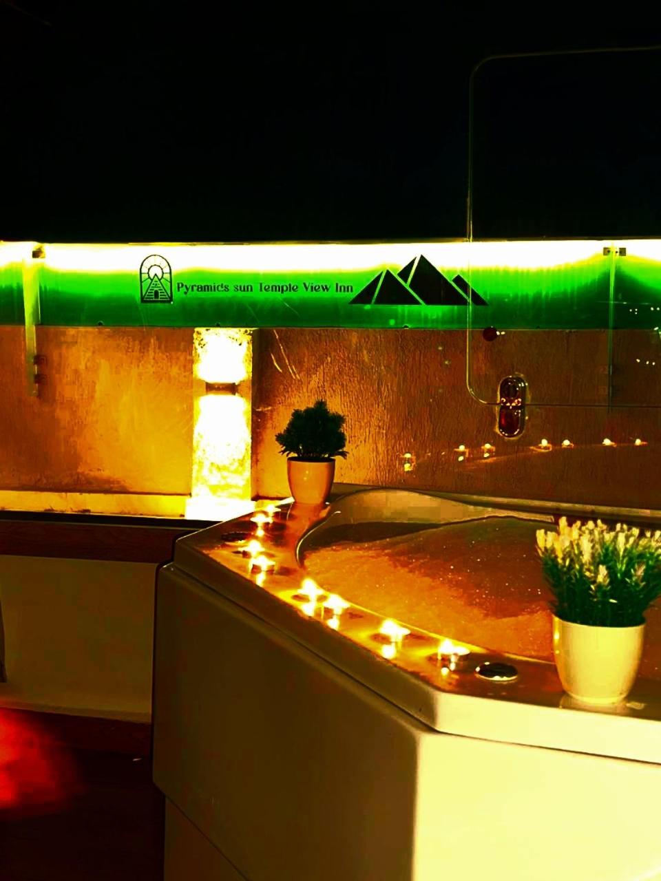 PyramidS GoLDeN TempLE HoTeL