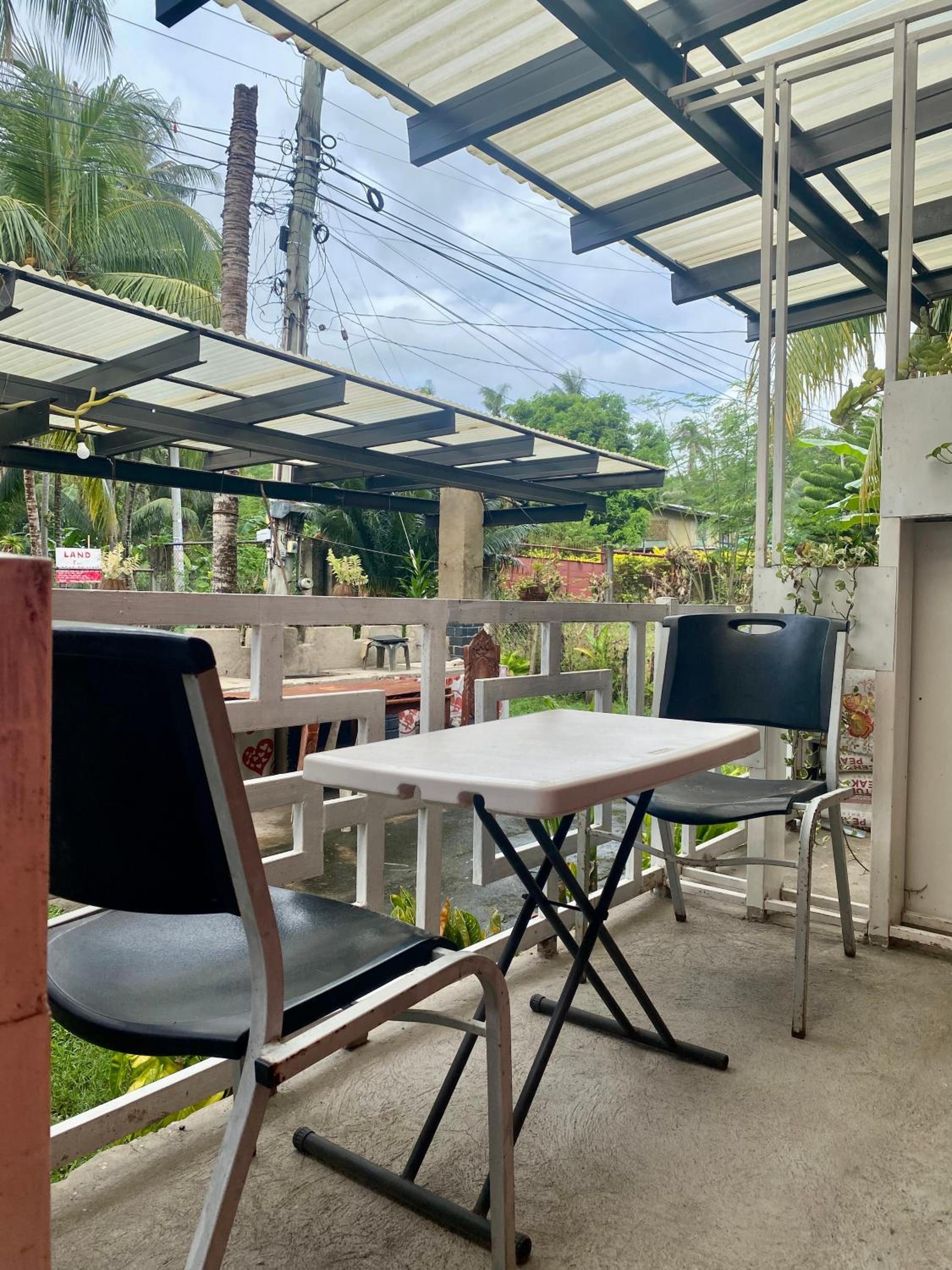 Affordable Staycation Home for 2-3 People!