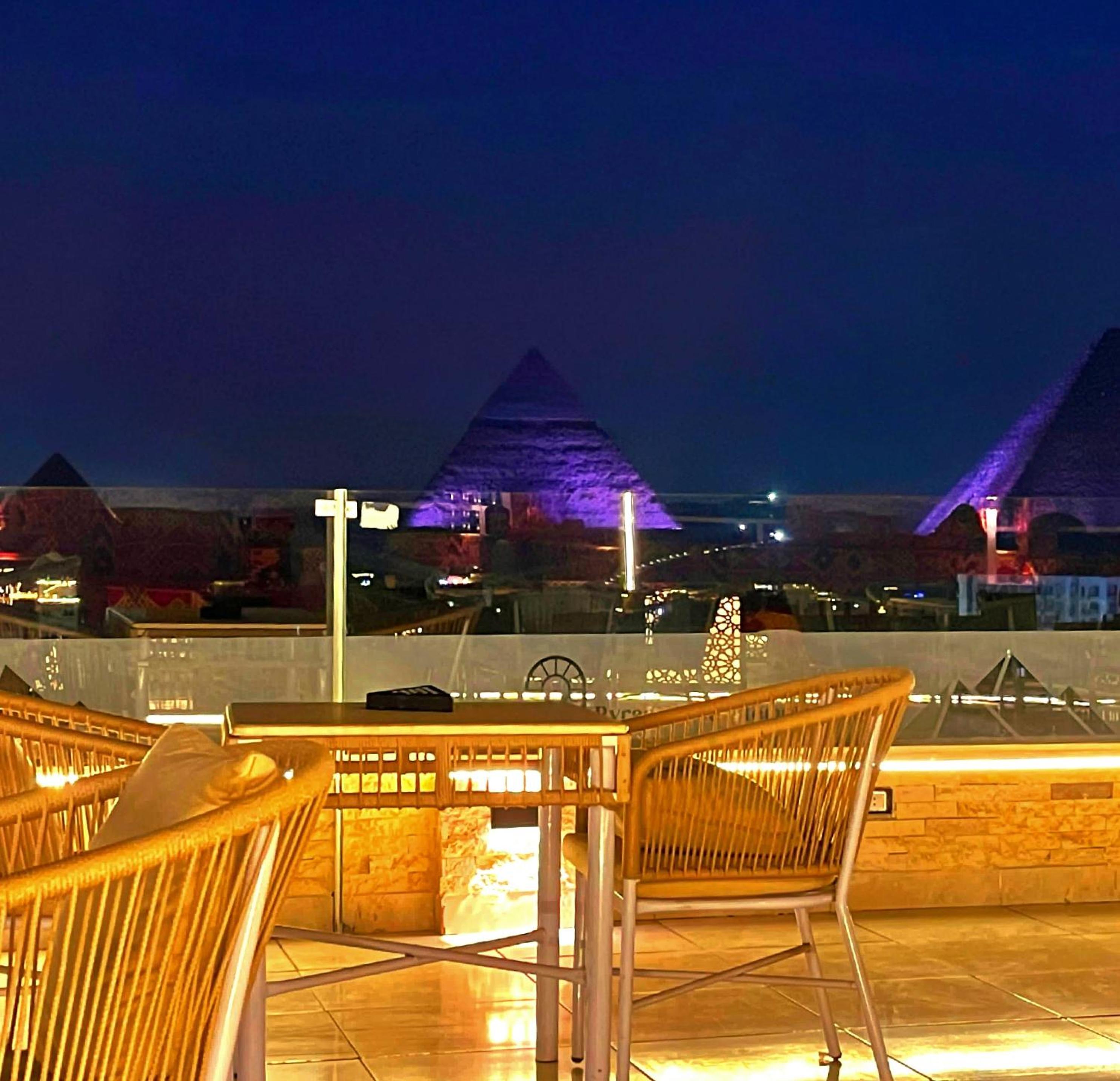 PyramidS GoLDeN TempLE HoTeL