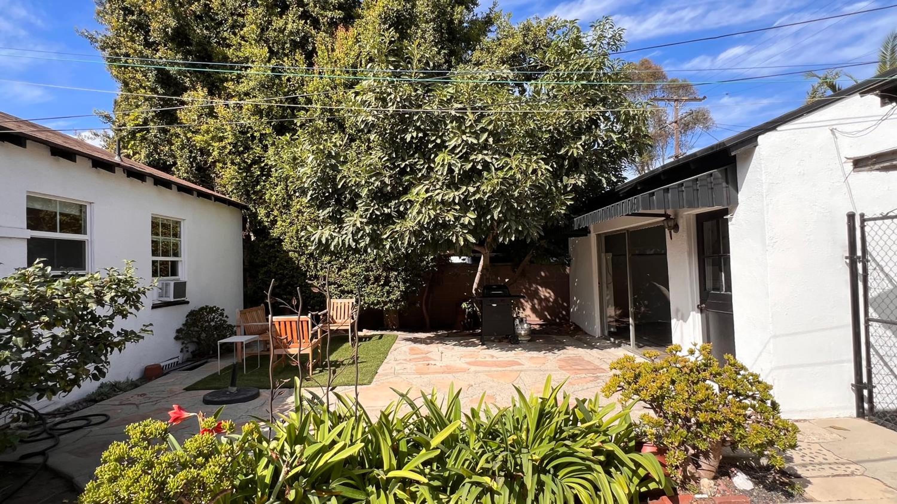 The Culver Retreat Family Oasis w Office Backyard