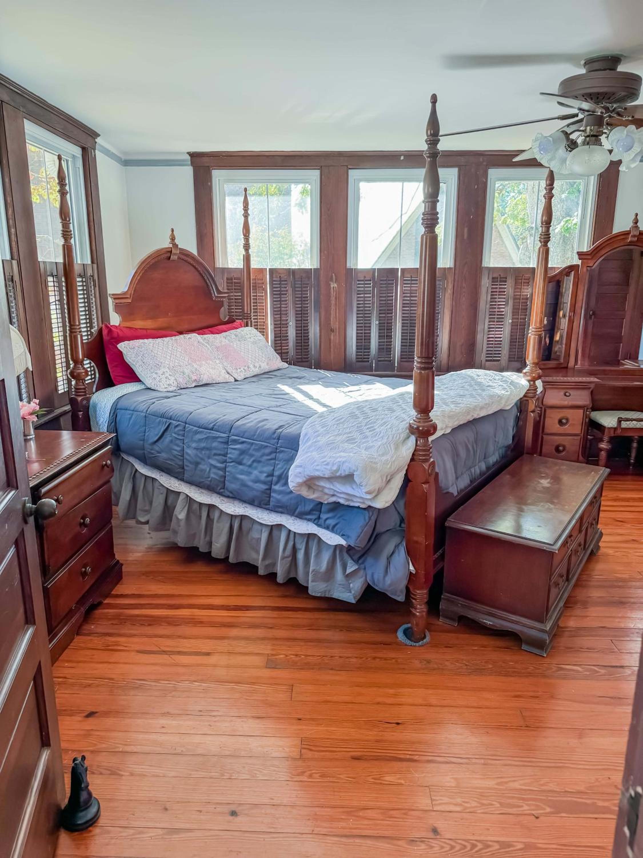 Historic Walking Distance Wraparound Porch
