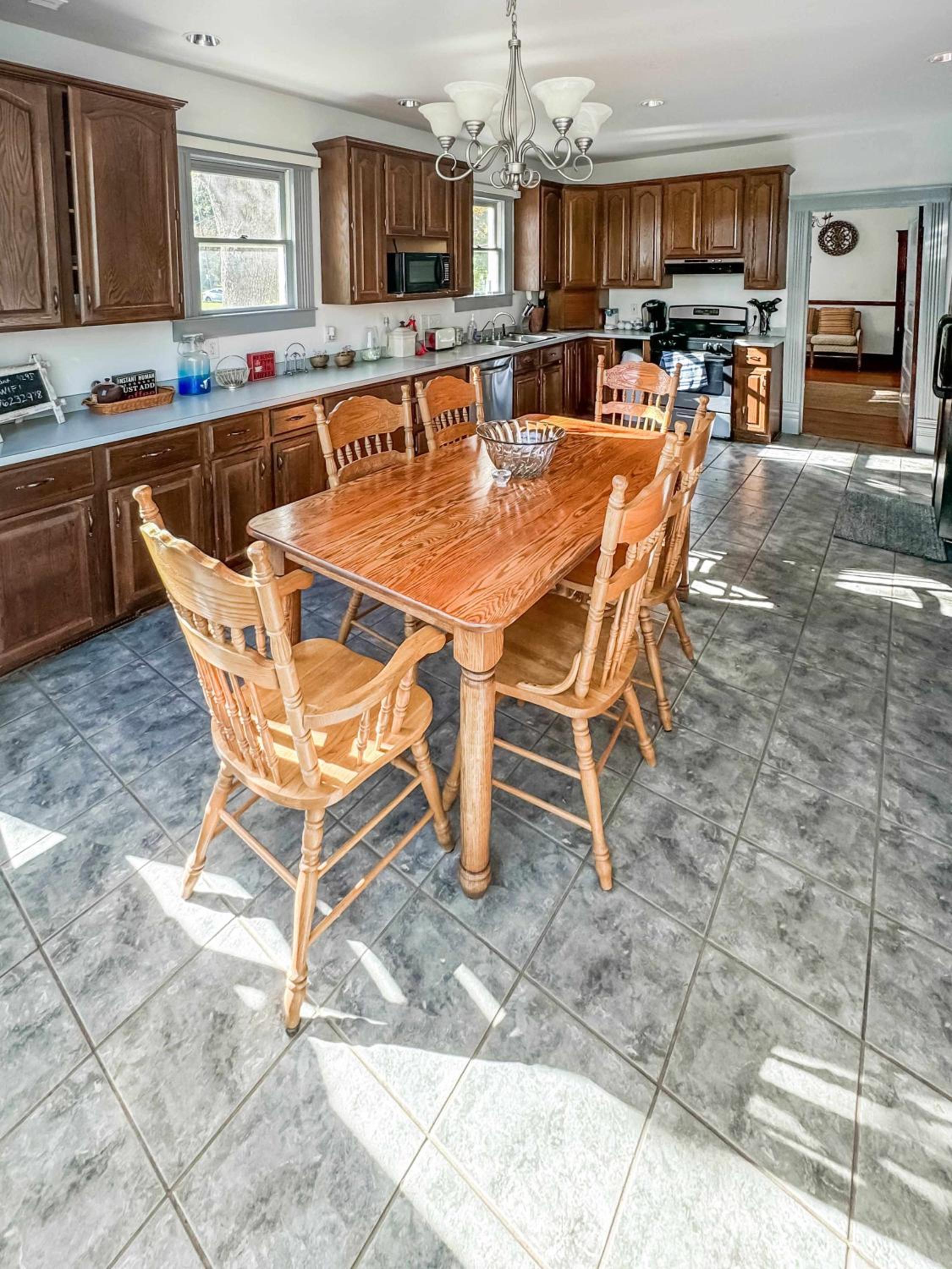 Historic Walking Distance Wraparound Porch