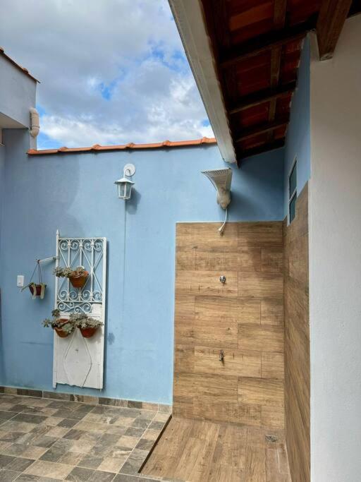 Casa Azul da Bocaina em São José do Barreiro