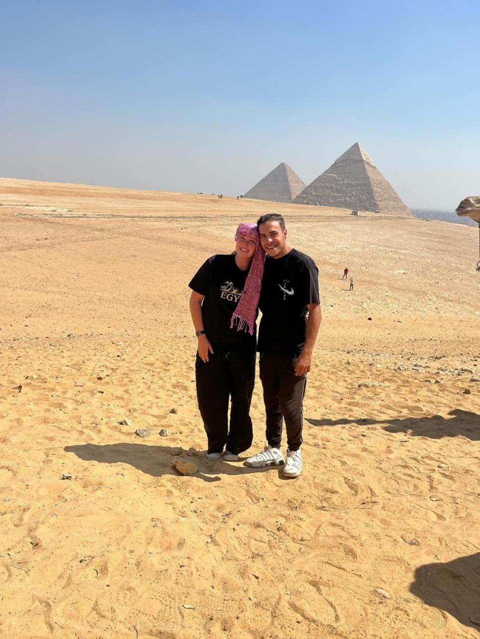 PyramidS GoLDeN TempLE HoTeL