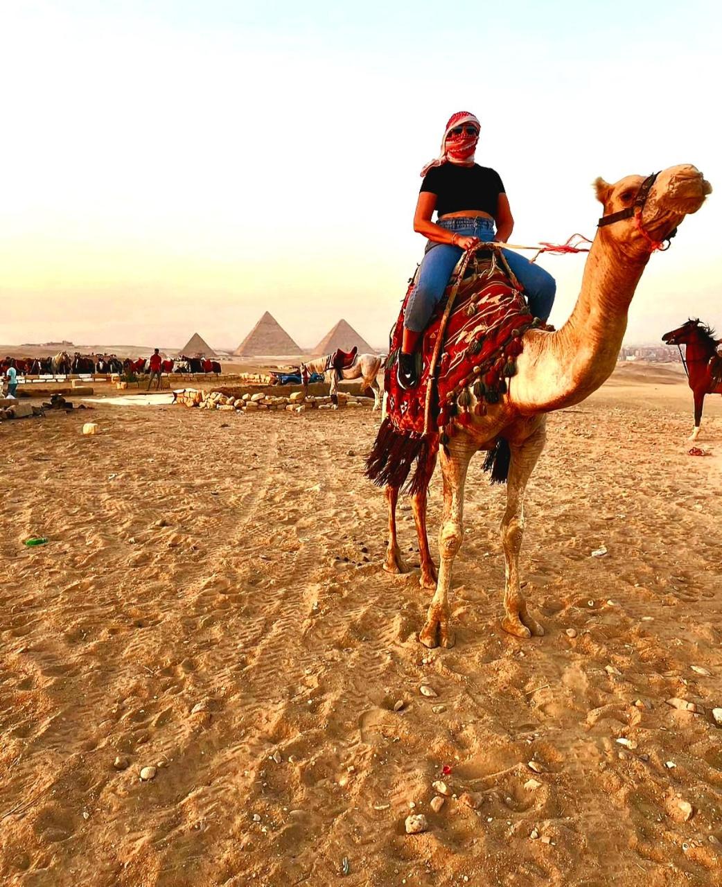 PyramidS GoLDeN TempLE HoTeL