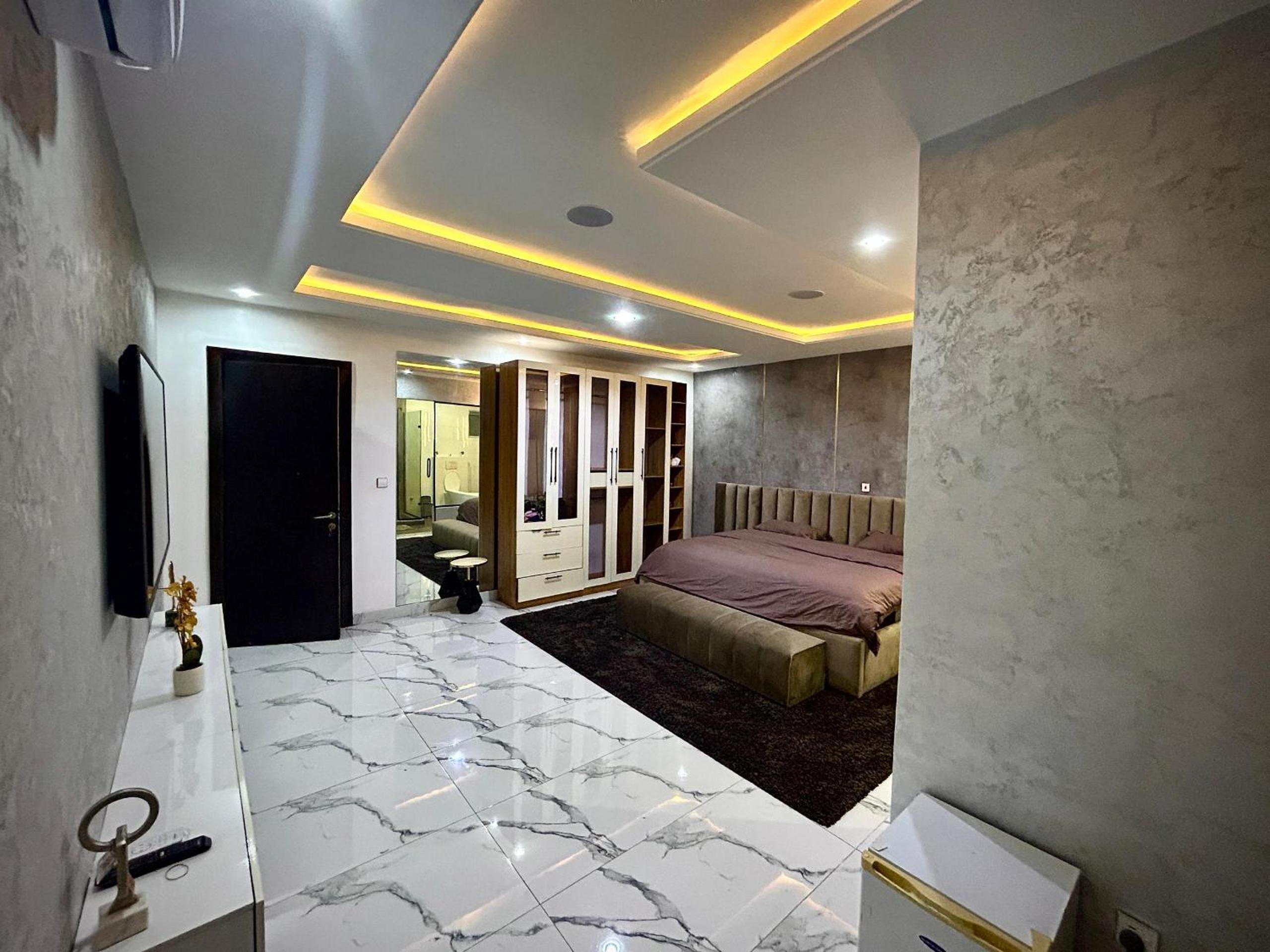 hotel room