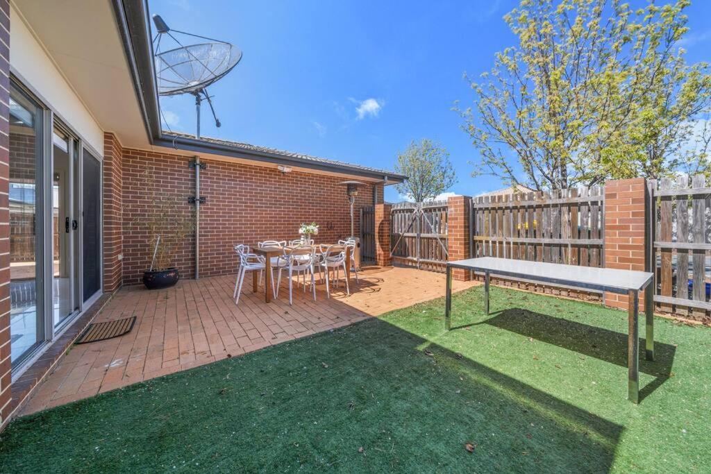 Spacious 5 Bedroom Family Retreat in Franklin