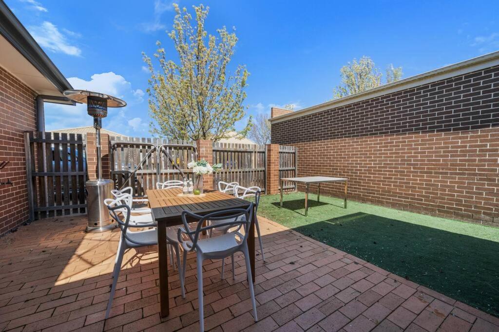 Spacious 5 Bedroom Family Retreat in Franklin