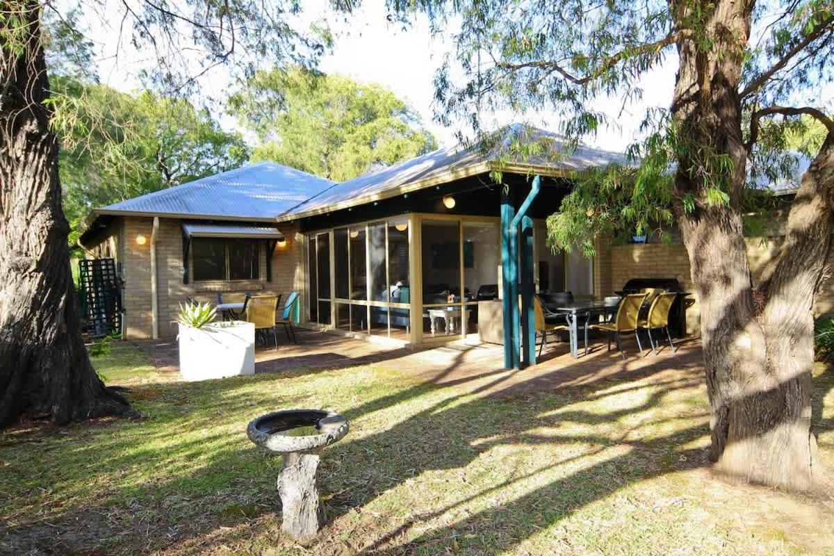 The Quindy, family beach house