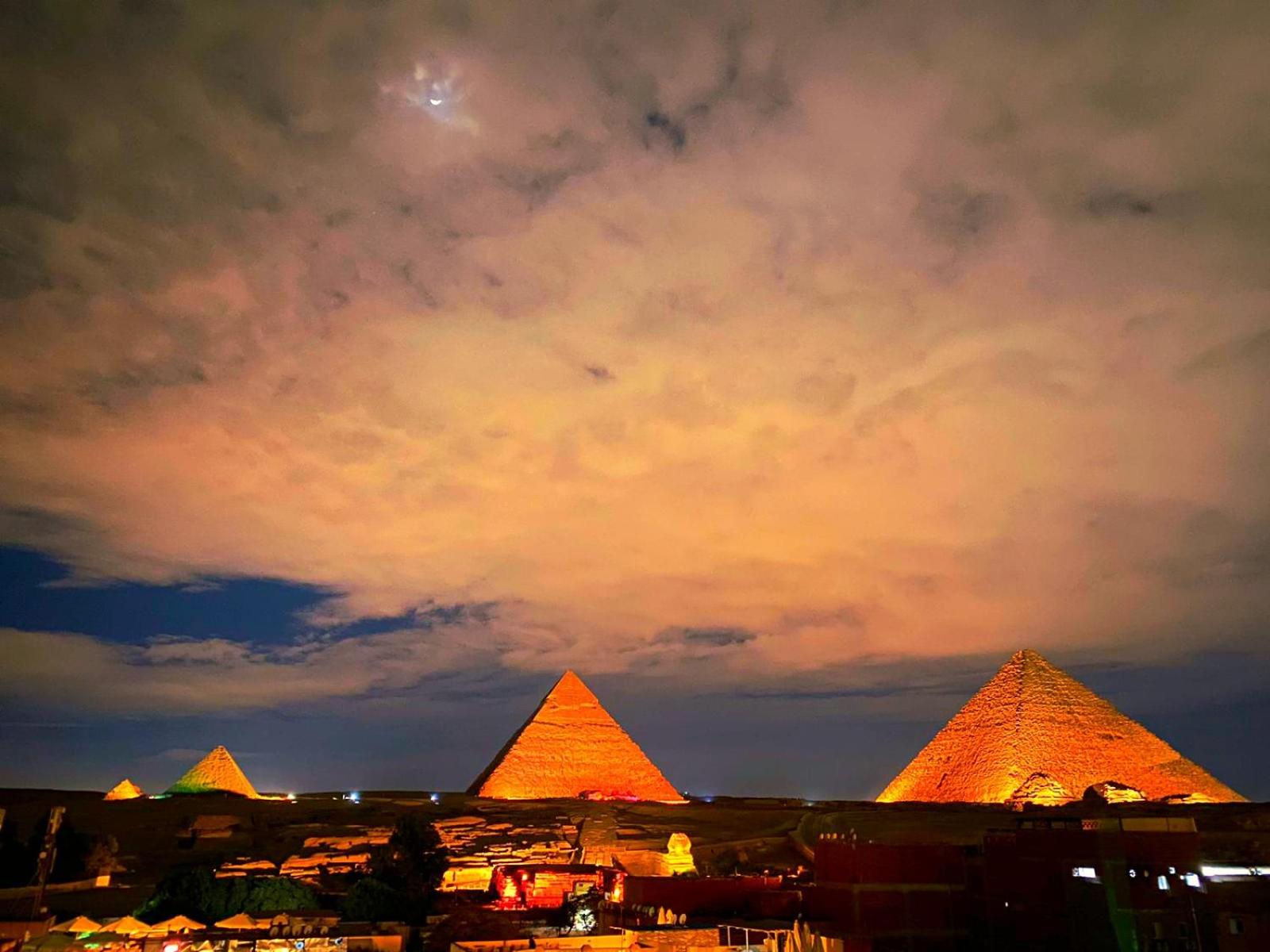 PyramidS GoLDeN TempLE HoTeL