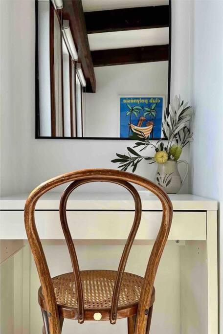 Seaside Beach Shakabode Retreat w Lovely Bay Views
