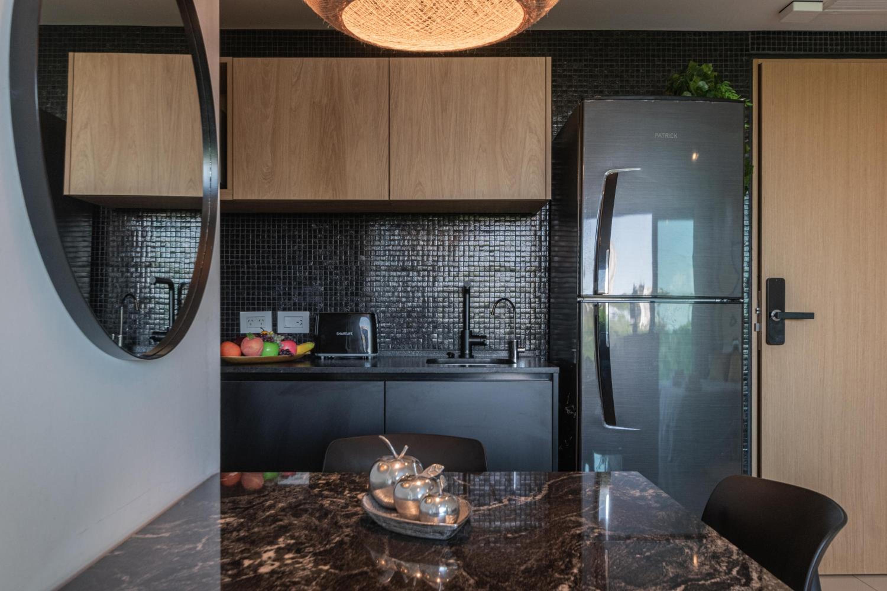 Fliphaus Armenia - Lux Lofts Botanico