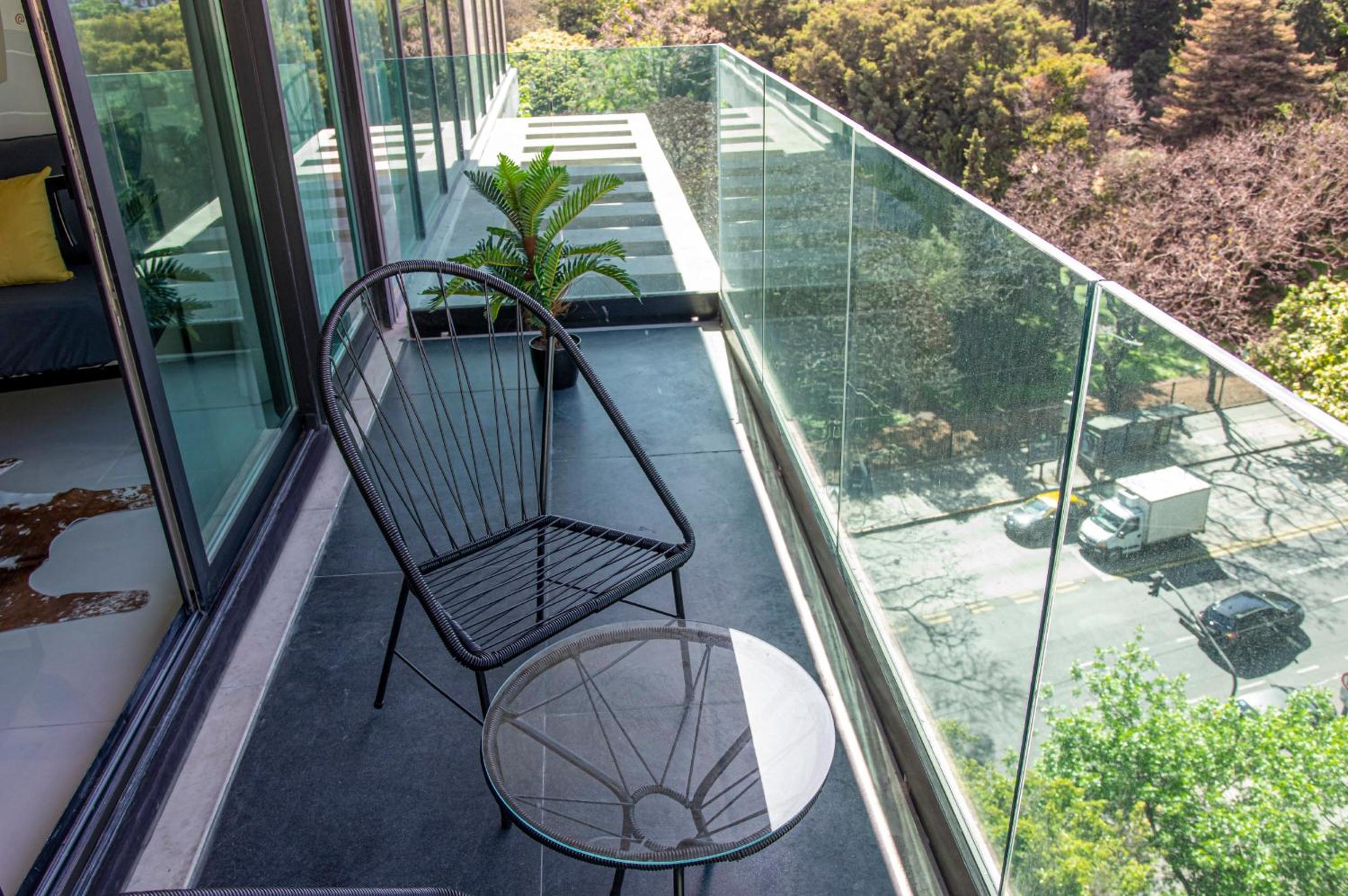 Fliphaus Armenia - Lux Lofts Botanico