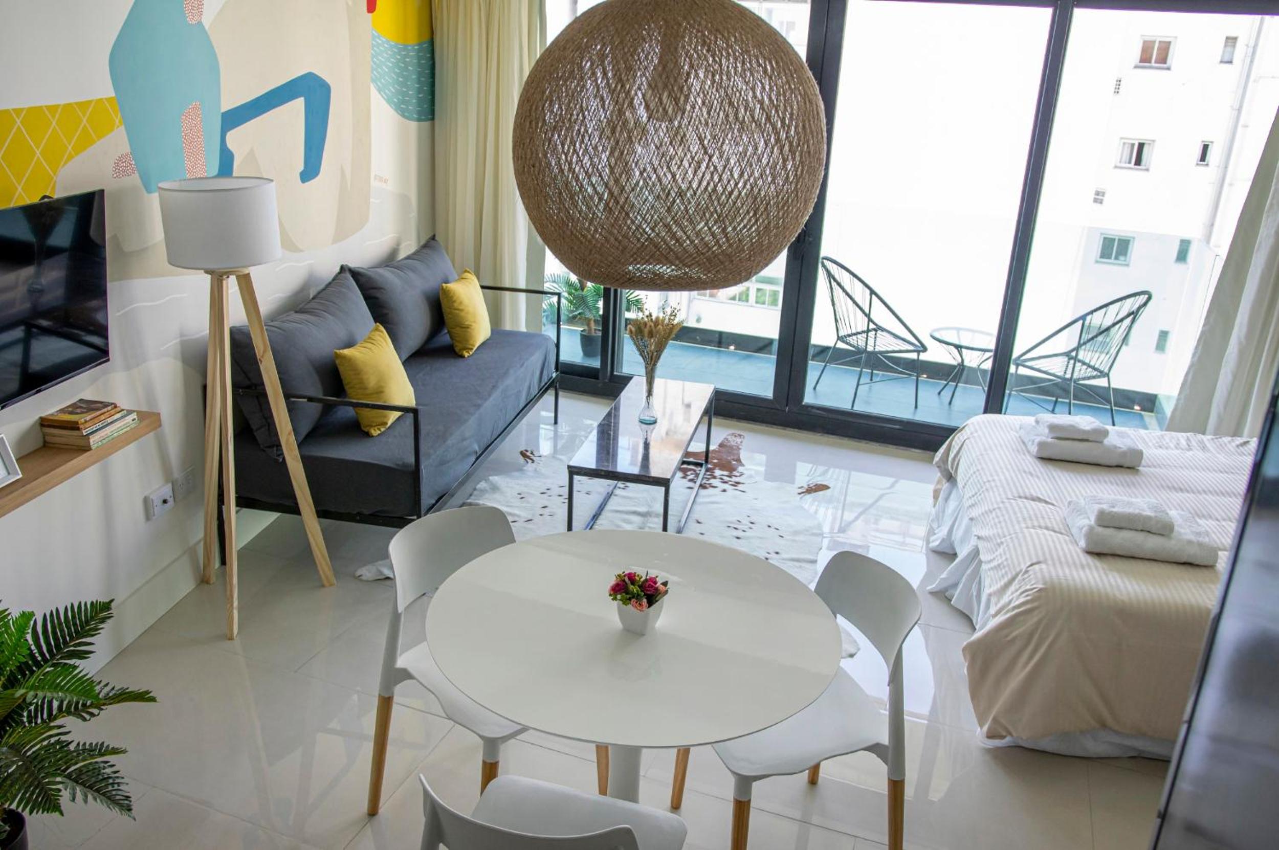 Fliphaus Armenia - Lux Lofts Botanico