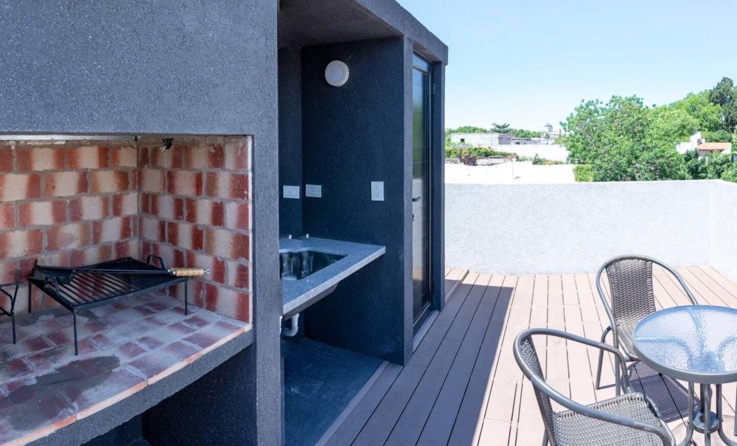 Fliphaus Loyola 1500 - Lux House Palermo Holly