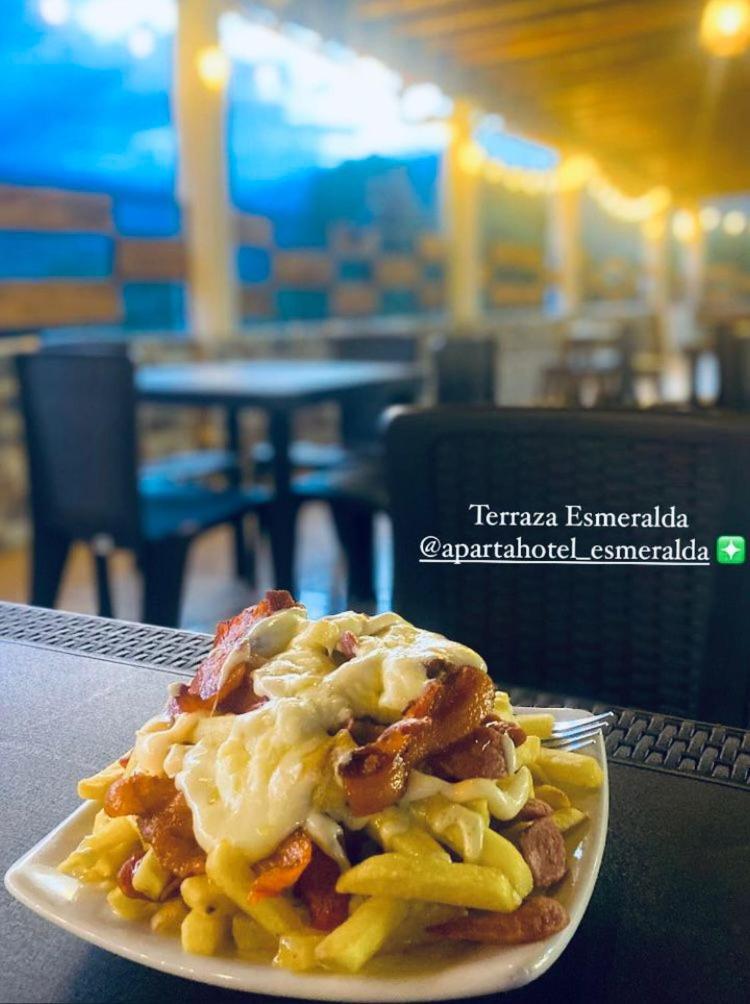 Hotel la Esmeralda - Property Image 9