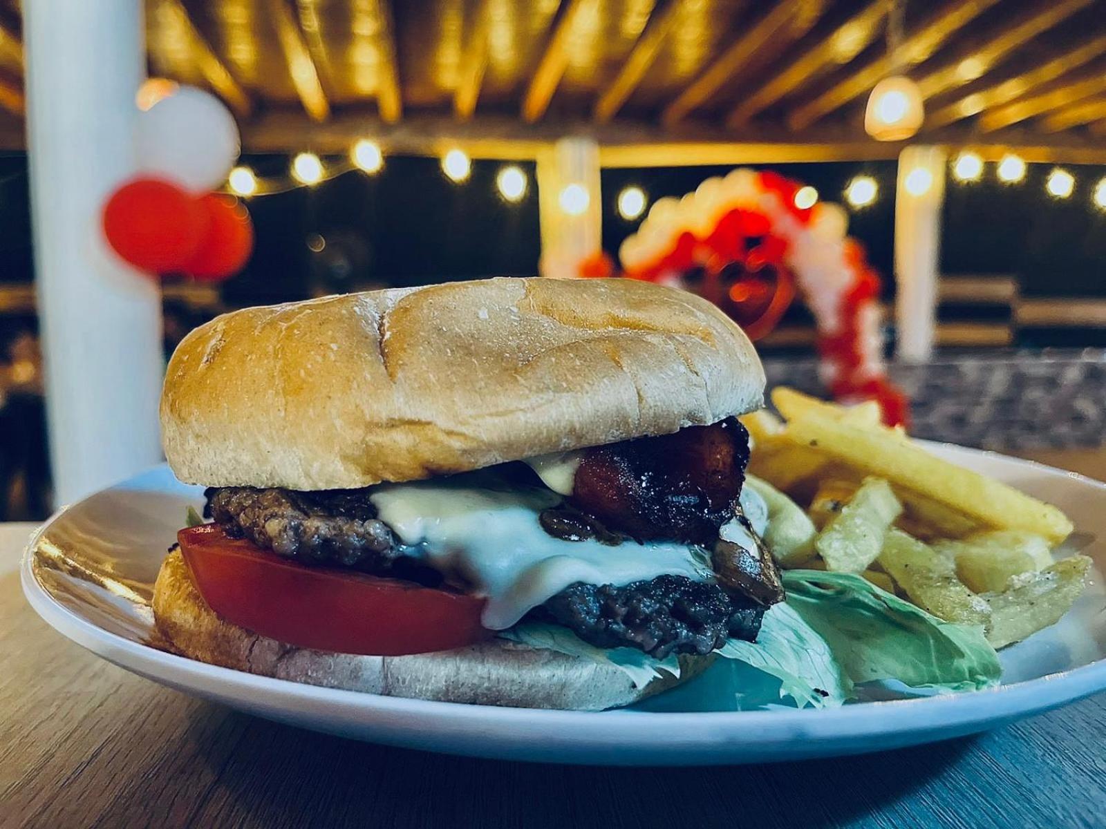 Hotel la Esmeralda - Property Image 8