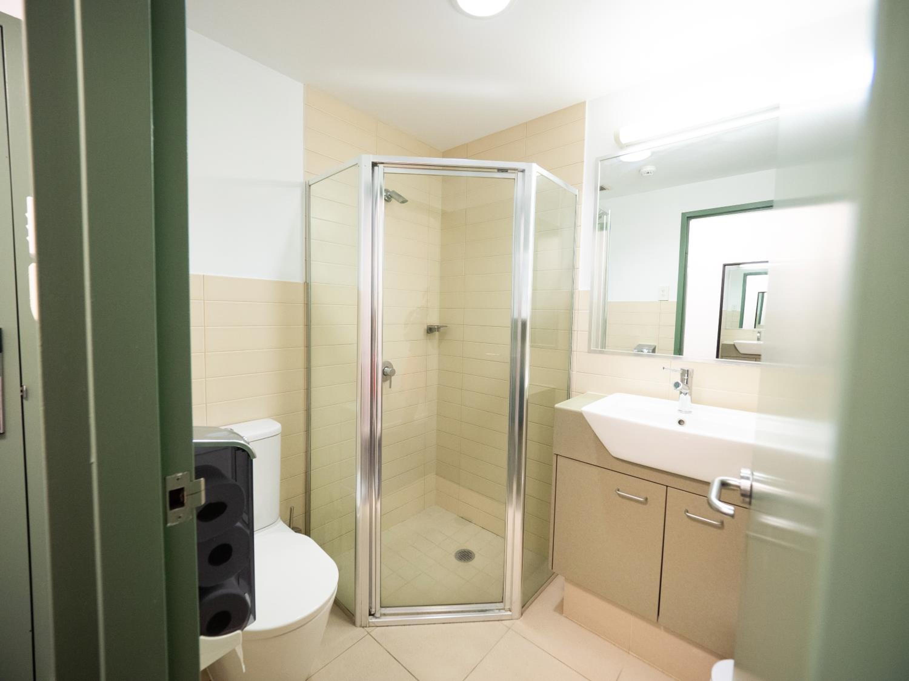 YHA Brisbane City