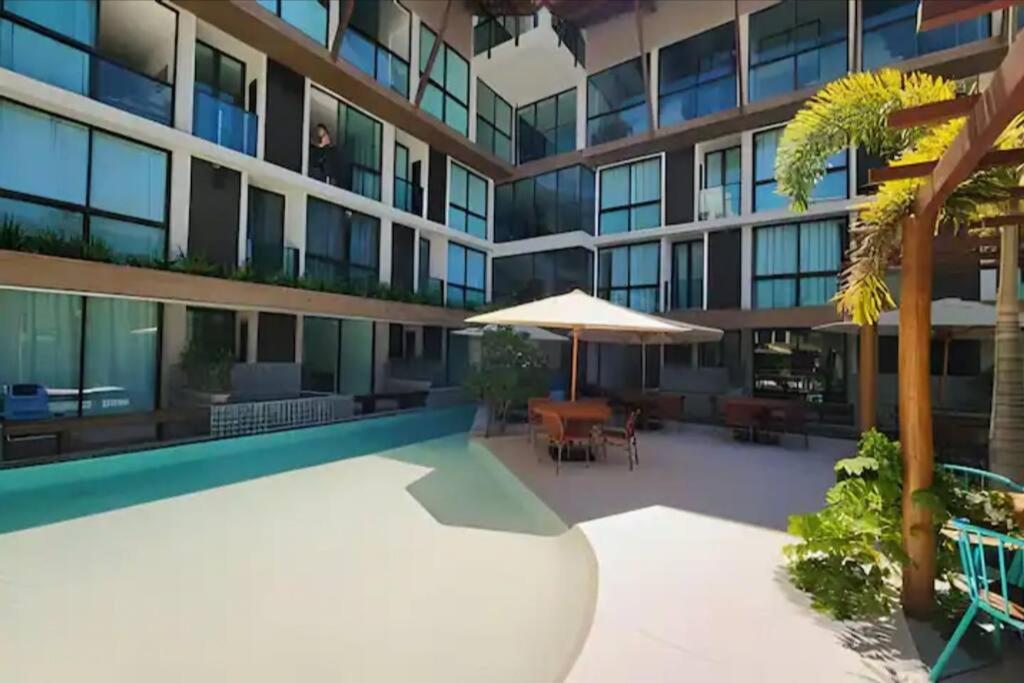 Flat Porto de Galinhas com piscina privativa