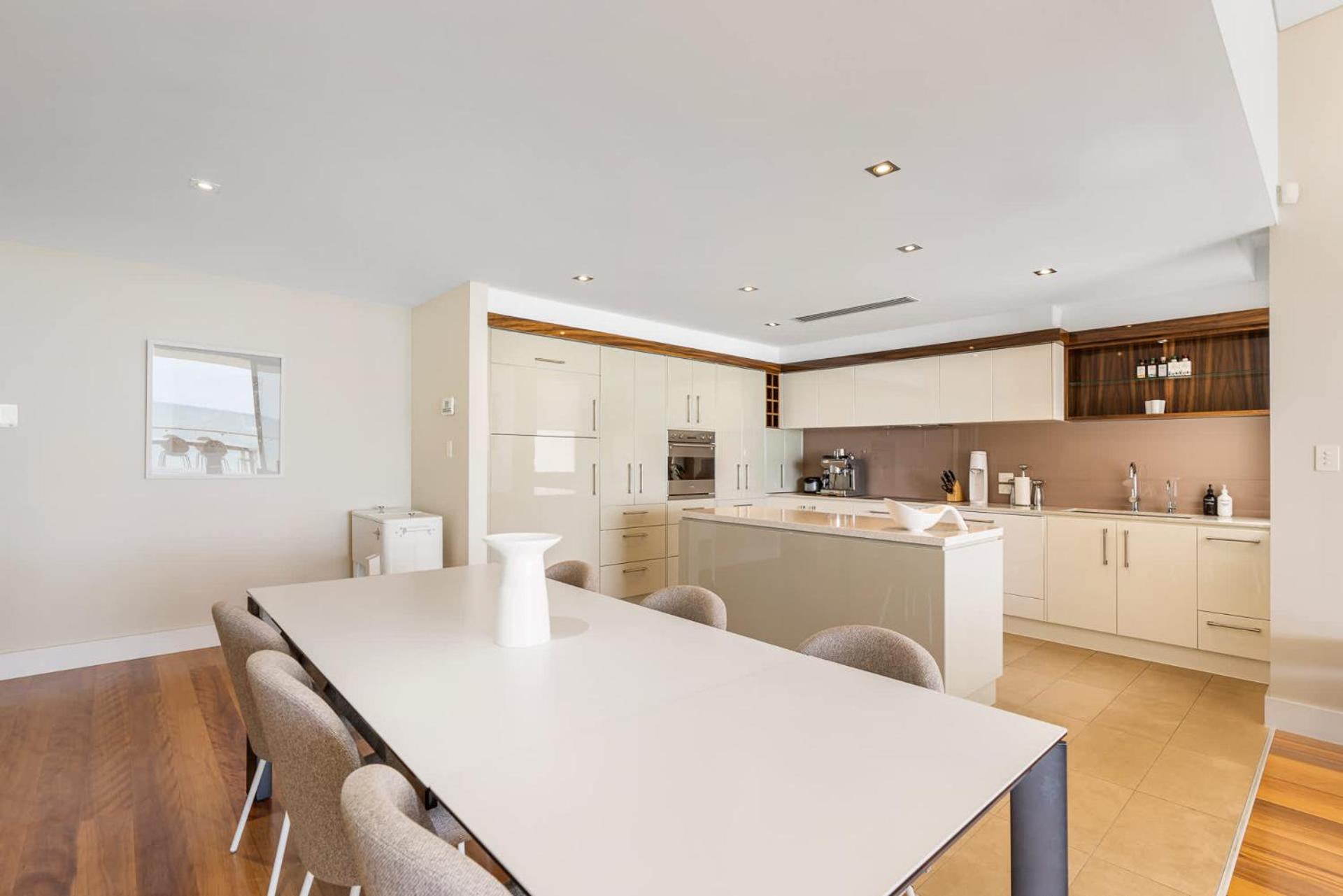 43A Hayward Ct - Beachfront Linen and Wi-Fi