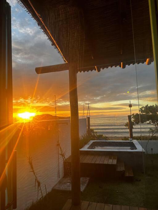 Casa Container Pe na Areia