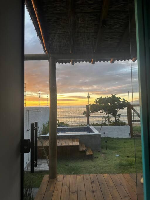 Casa Container Pe na Areia