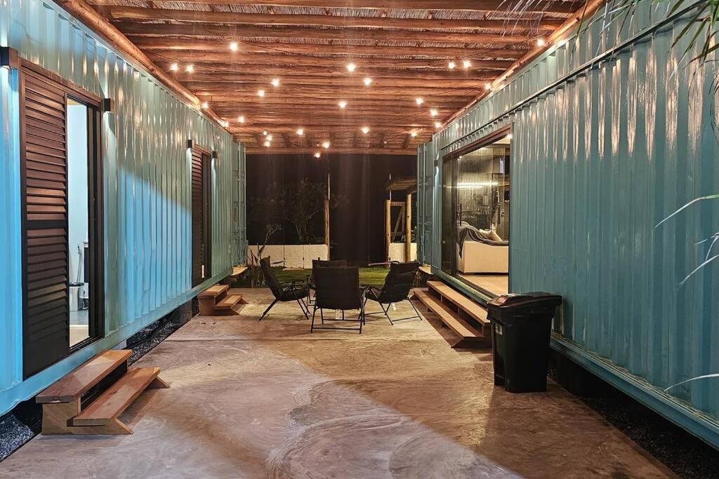 Casa Container Pe na Areia
