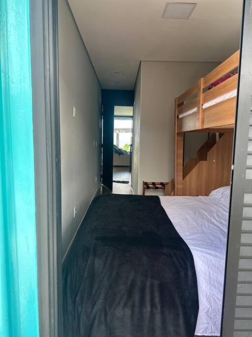 Casa Container Pe na Areia